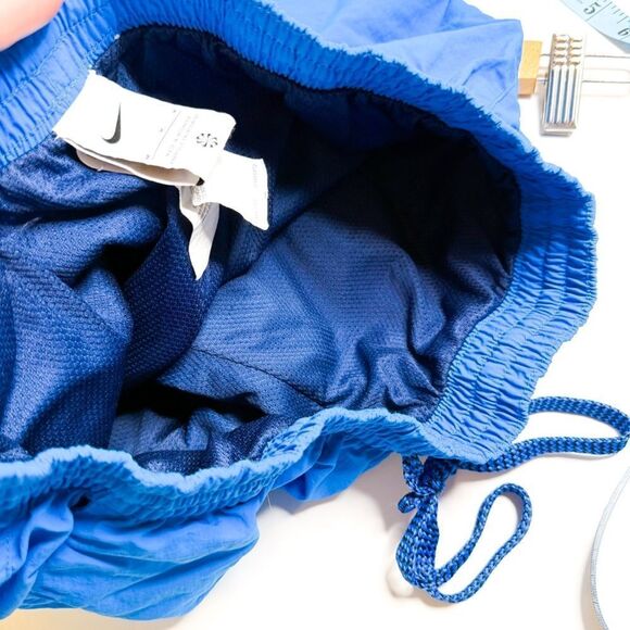 Nike NWOT! Men’s Blue Swim Trunks Recycled Fabric Size Medium - Picture 9 of 9
